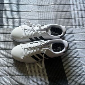 Men’s Adidas Sneakers